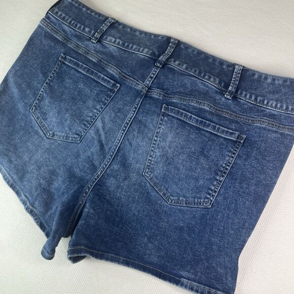 Torrid Blue Denim Jean Shorts Women’s Plus Size 24 3 ButtonsSummer - Picture 10 of 12